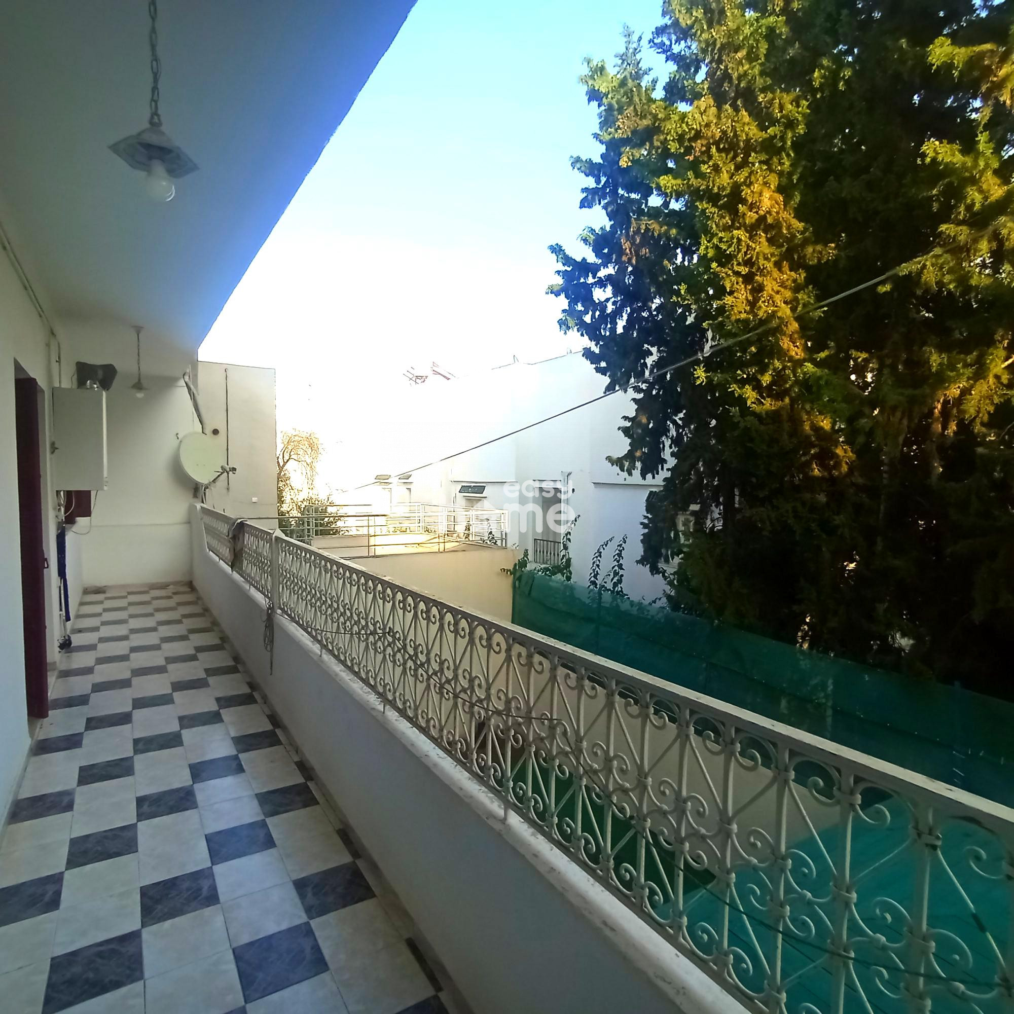 S+2 meublé de 130m² avec une terrasse, photo 2