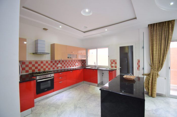 Deux duplex jumelés de 700 m² sur un terrain de 351m², photo 4