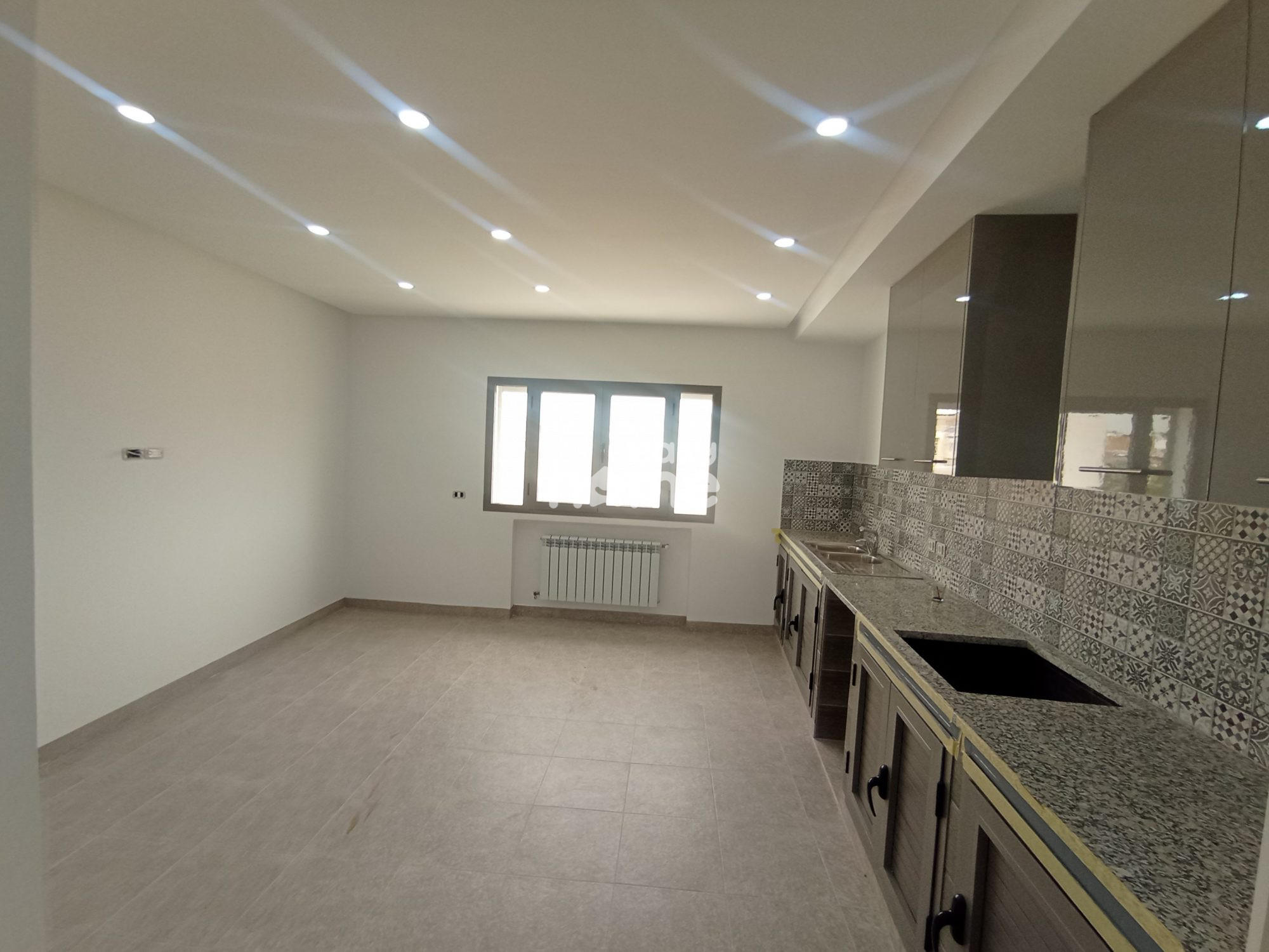 S+3 de 130m² avec une terrasse, photo 4