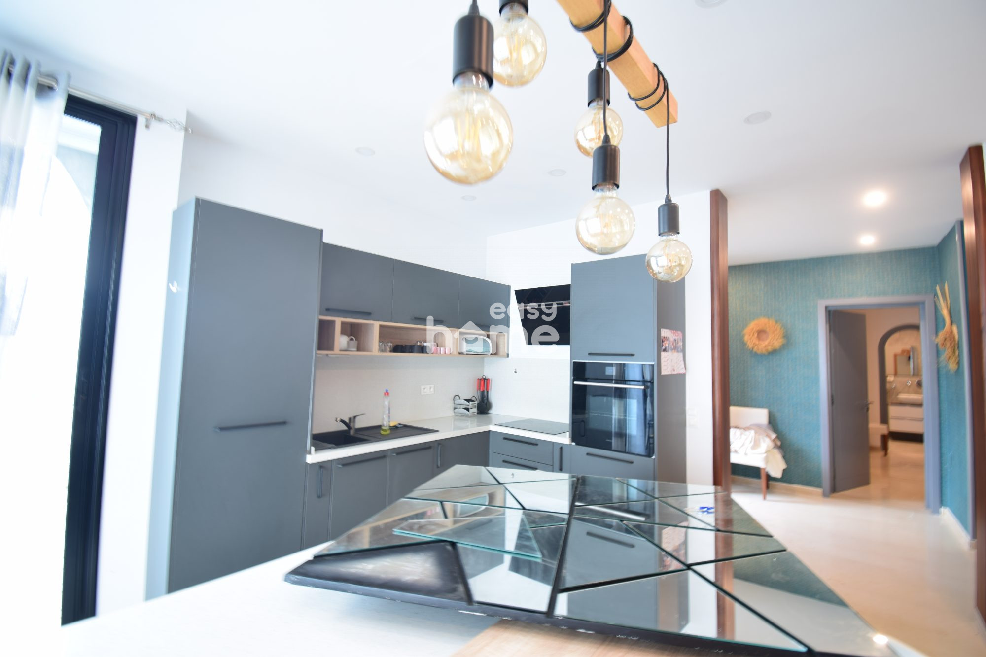 villa de 240m² sur un terrain de 270m² avec piscine, photo 4