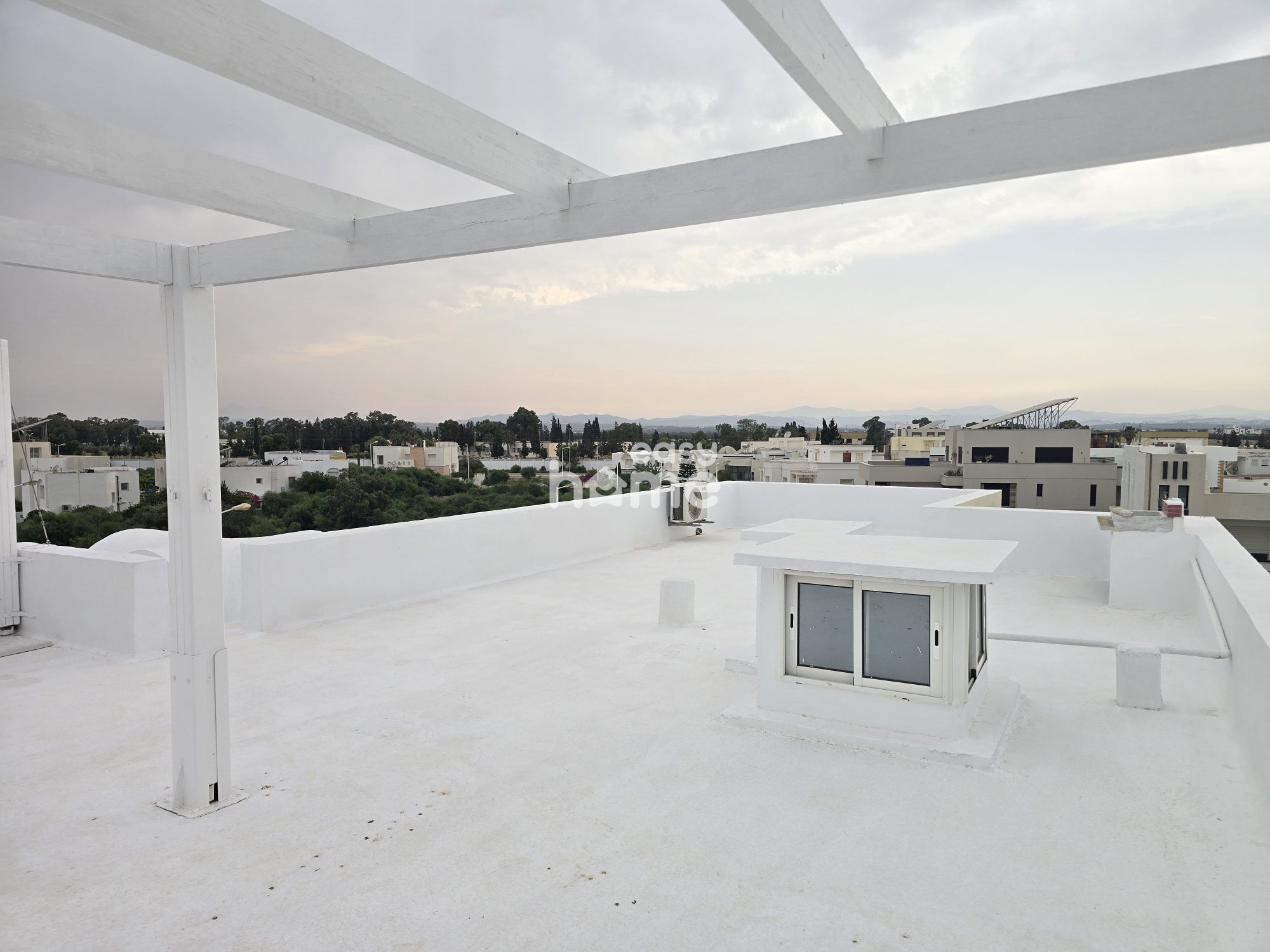 S+2 meublé de 120m², photo 2
