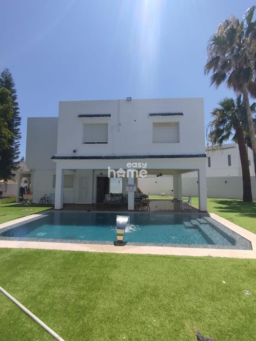 villa de 350m² sur un terrain de 605m², photo 2