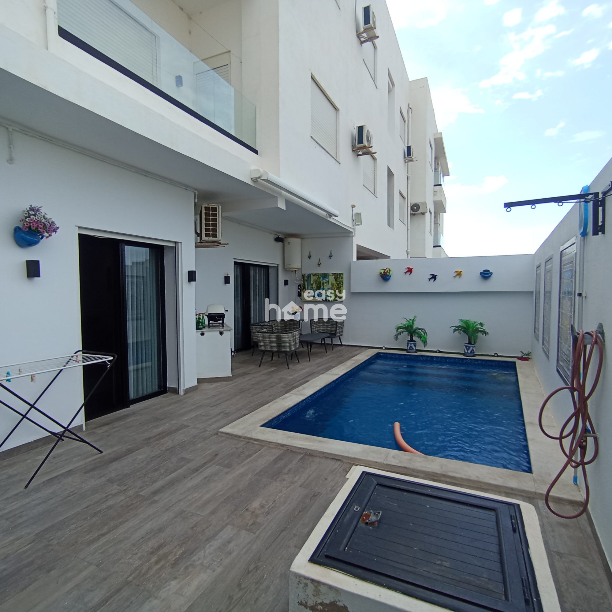 S+3 de 110m² avec une piscine privée, photo 3