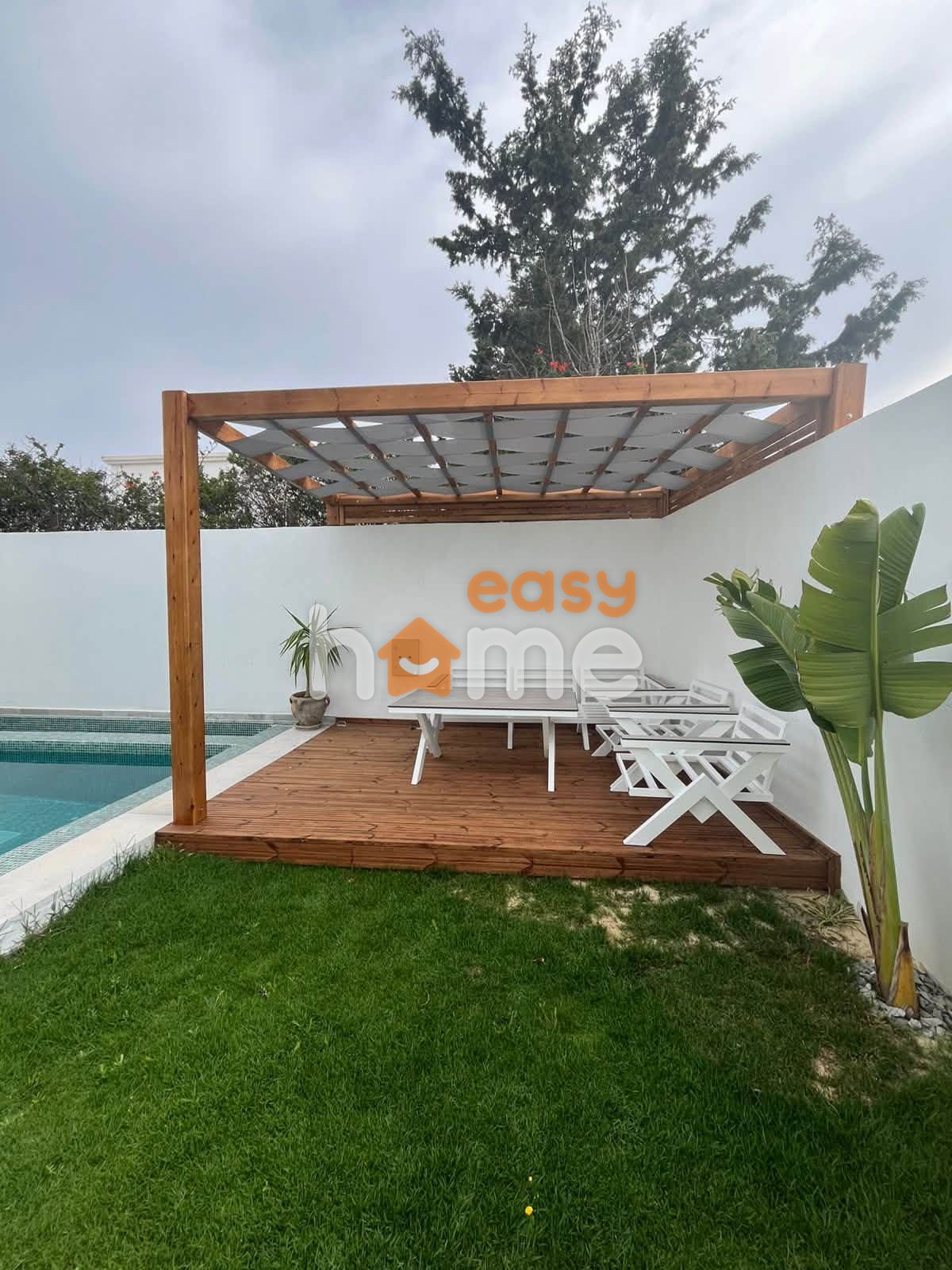 Villa S+4 meublée de 265 m² avec piscine, photo 2